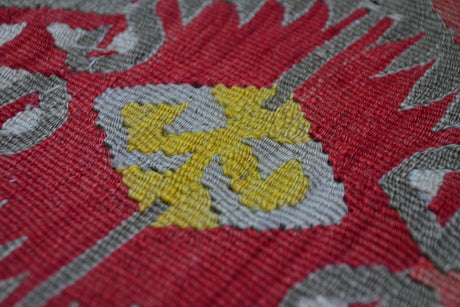 Alayhanı / 5x12 Vintage Oriental Area Kilim Rug Detail