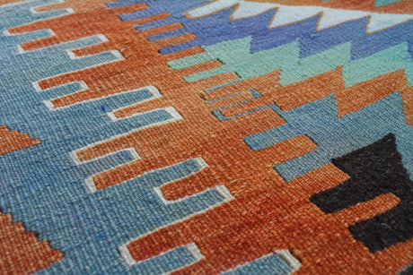 Bozlar / 5x10 Vintage Boho Oriental Kilim Rug Detail