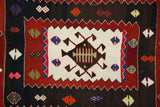 Davutlar / 4x5 Vintage Bohemian Kilim Rug Close Up