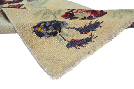 Gülbahar / 2x9 Vintage Wool Floral Rug Runner Texture