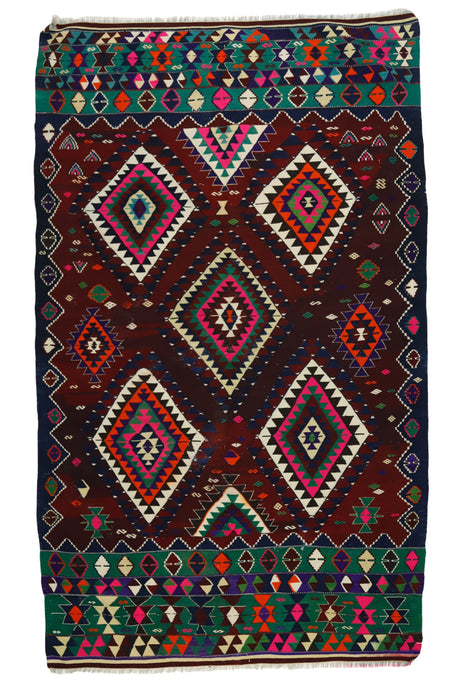 Karakece / 5x8 Red Vintage Anatolian Kilim Front Side