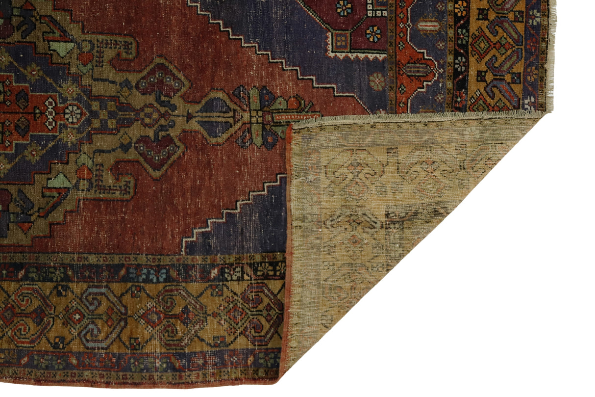 Sorkun / 4x10 Vintage Muted Oriental Carpet Back Side