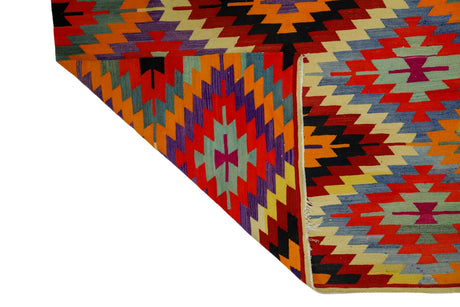 Uluyayla / 6x9 Multicolor Vintage Oriental Kilim Rug Back Side